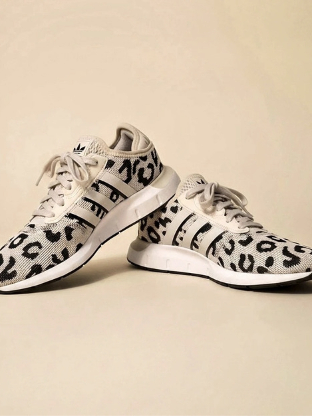 adidas Cloudfoam ZX 700 Leopard Print Sneakers US 6.5